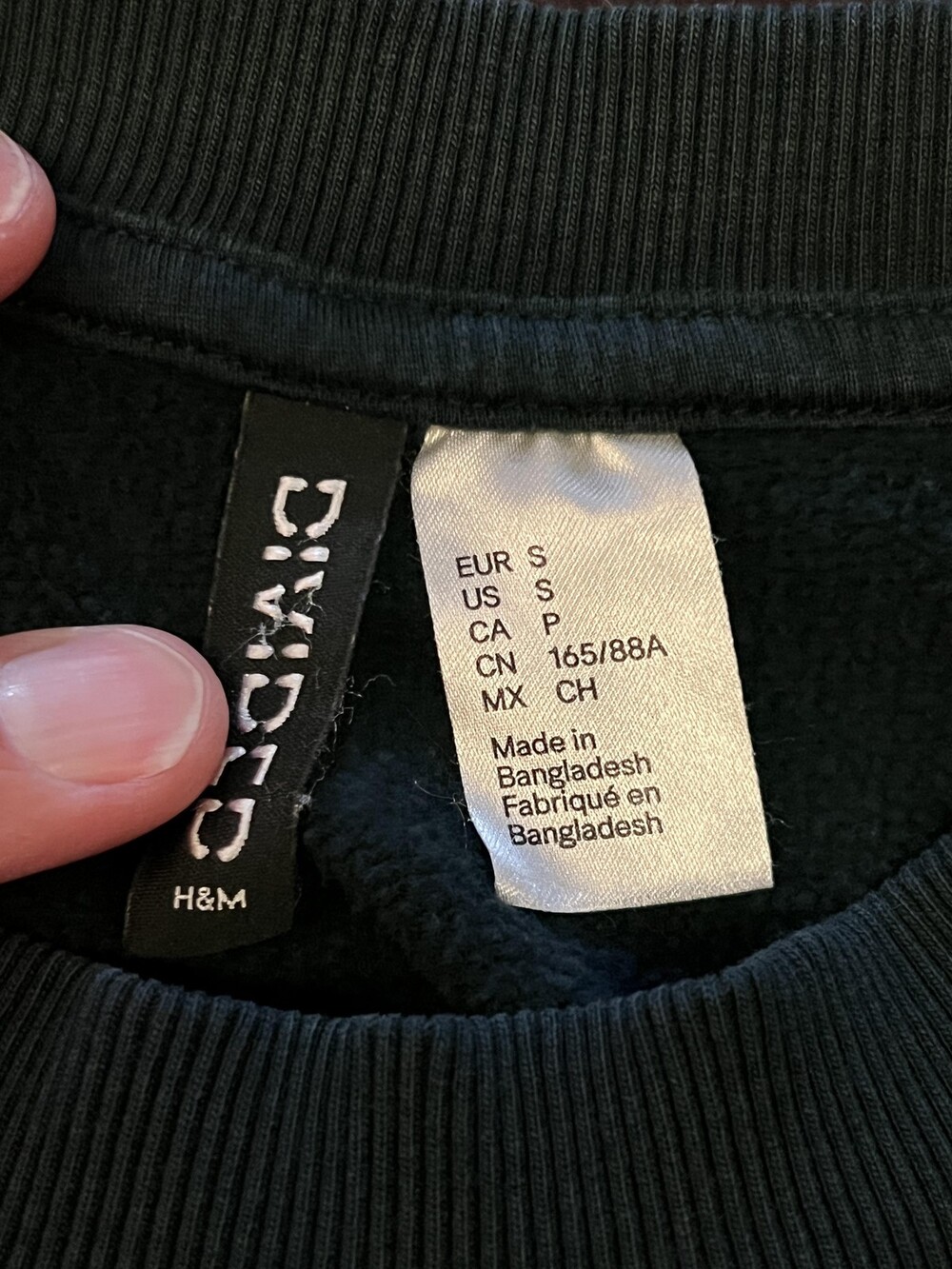 Female Equals Future H&M Divided Sweatshirt Womens Small Navy Graphic Crewneck - Picture 5 of 6